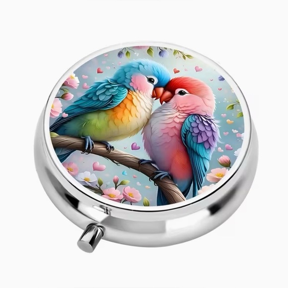 Love Bird Parrot Bird Round Pill Organizer 3-Compartment Compact Pill Case - Picture 11 of 11